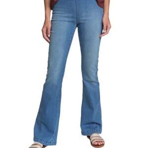 Roxy- Medium Blue Flare Jeans pull up women’s size 26‎